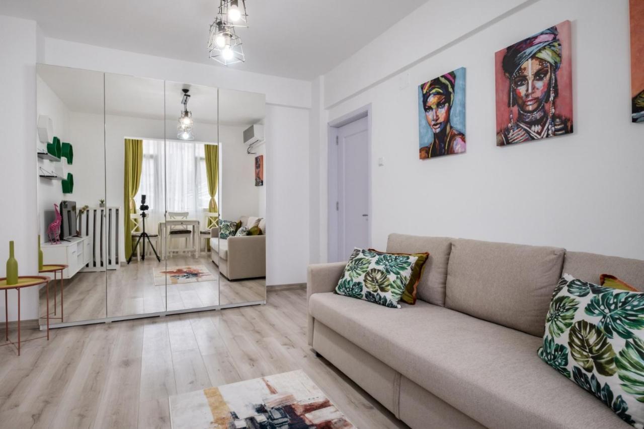 Laroka House Cosy And Modern Apartment Universitate-City Centre 부쿠레슈티 외부 사진