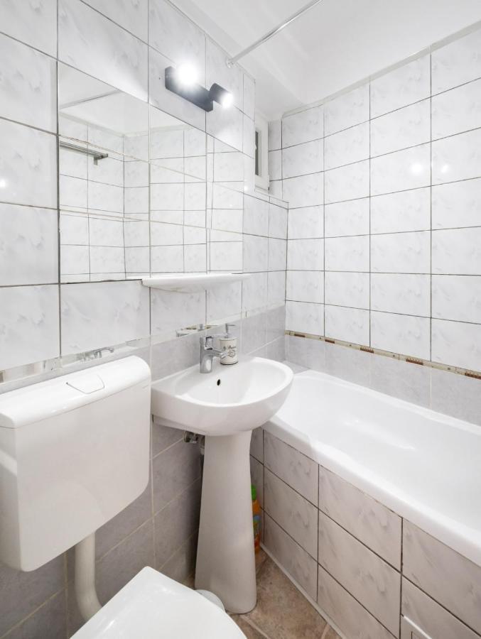 Laroka House Cosy And Modern Apartment Universitate-City Centre 부쿠레슈티 외부 사진