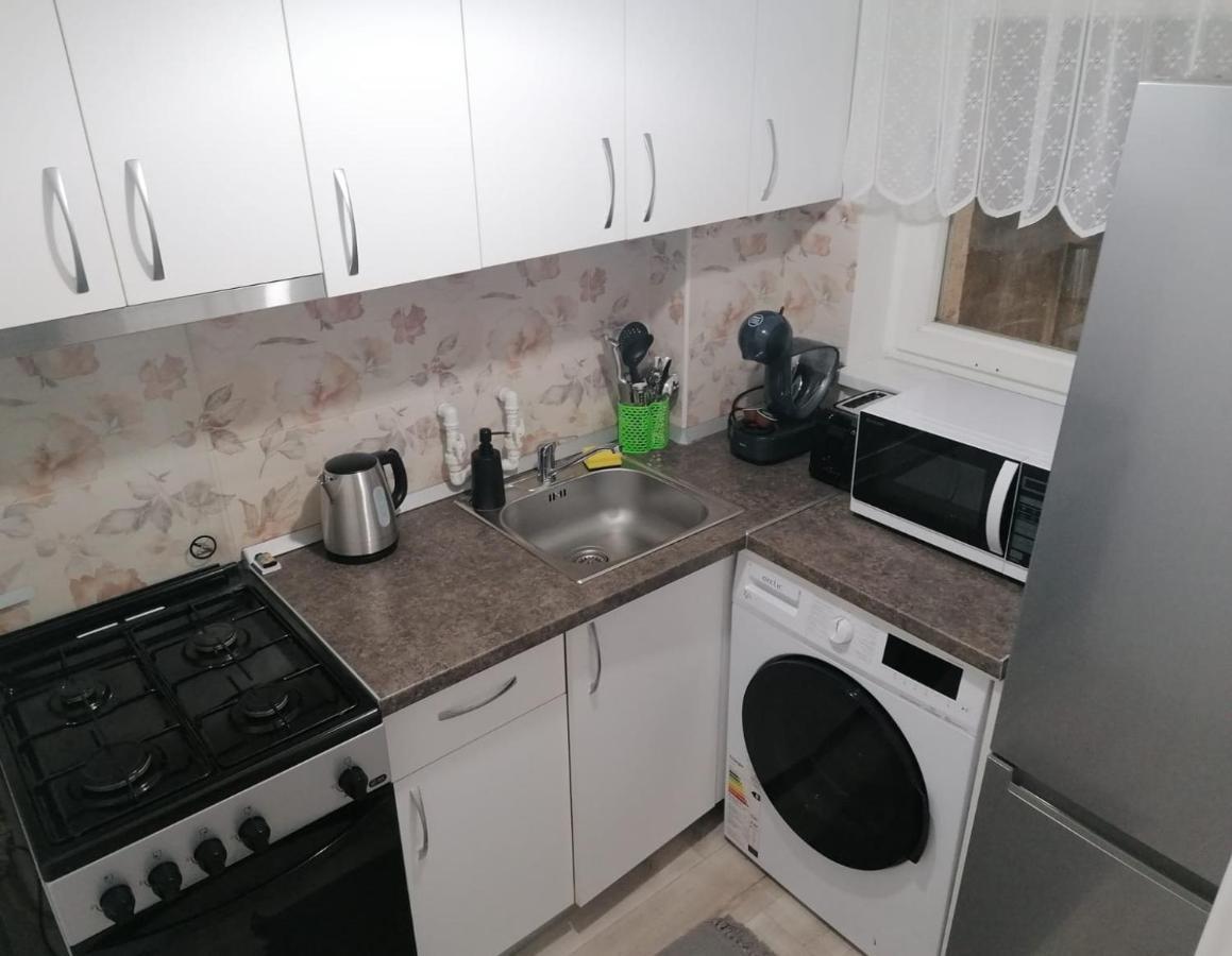 Laroka House Cosy And Modern Apartment Universitate-City Centre 부쿠레슈티 외부 사진